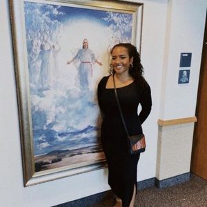 Meet your Posher, Belle